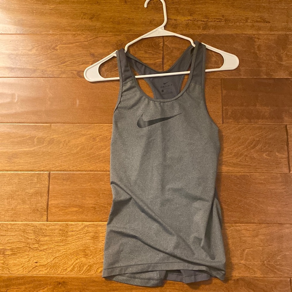 Grey Nike Dri-Fit take too, size small